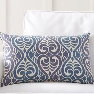 Pottery Barn Pillow Cover brand new